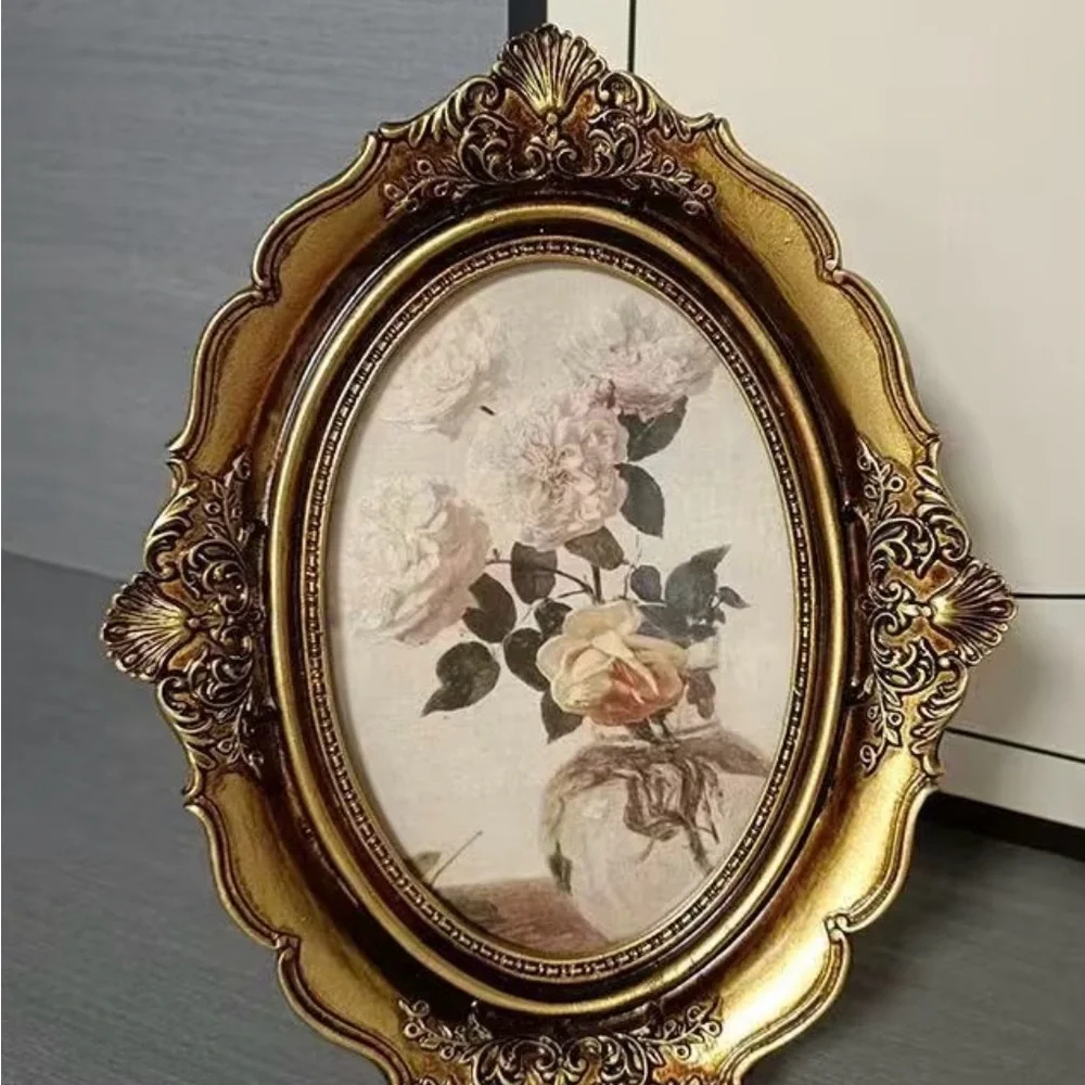 Ornate Gold Oval Picture Frame with Floral Art - Picture 1 of 2